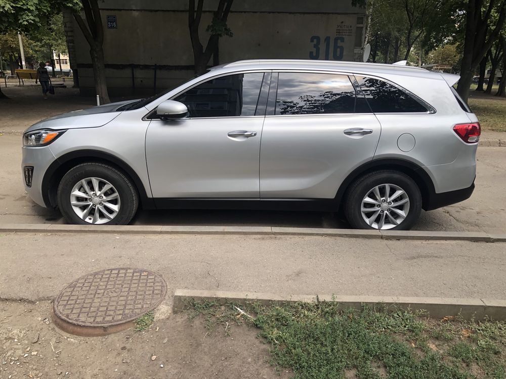 Kia sorento lx 2017