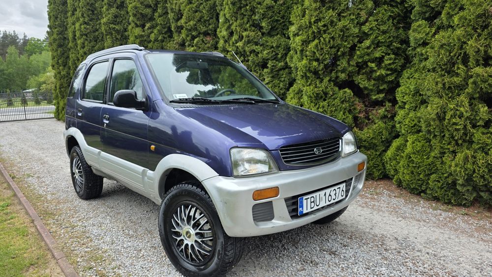 Daihatsu terios 1.3 LPG 4x4 terenówka suzuki Pajero vitara