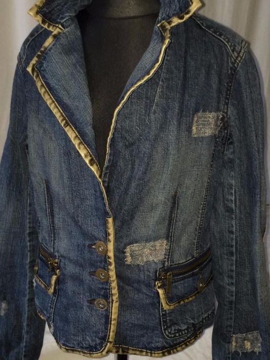 Piękna,damska kurtka jeans w stylu vintage