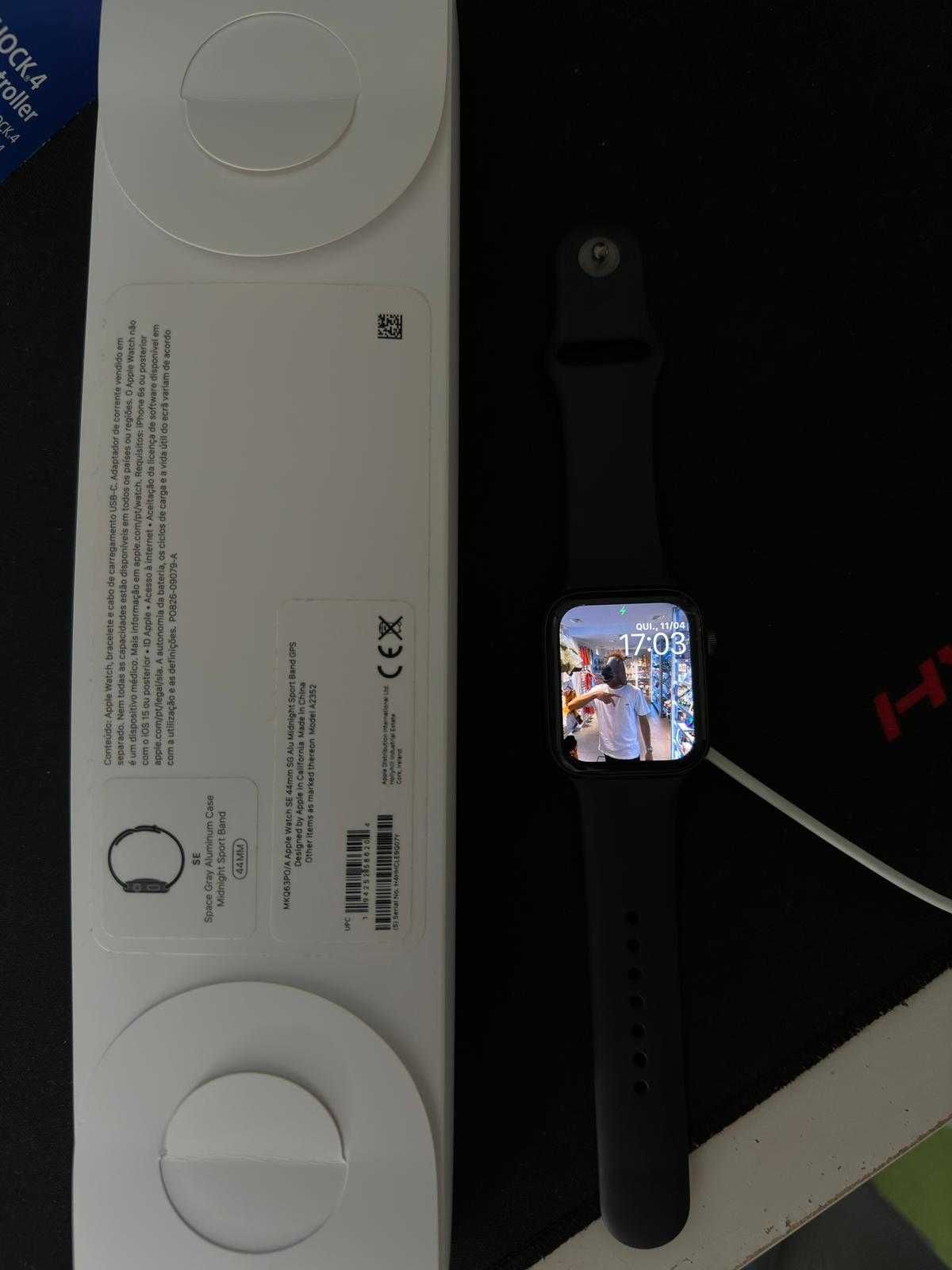 Apple Watch SE 2 44mm Midnight