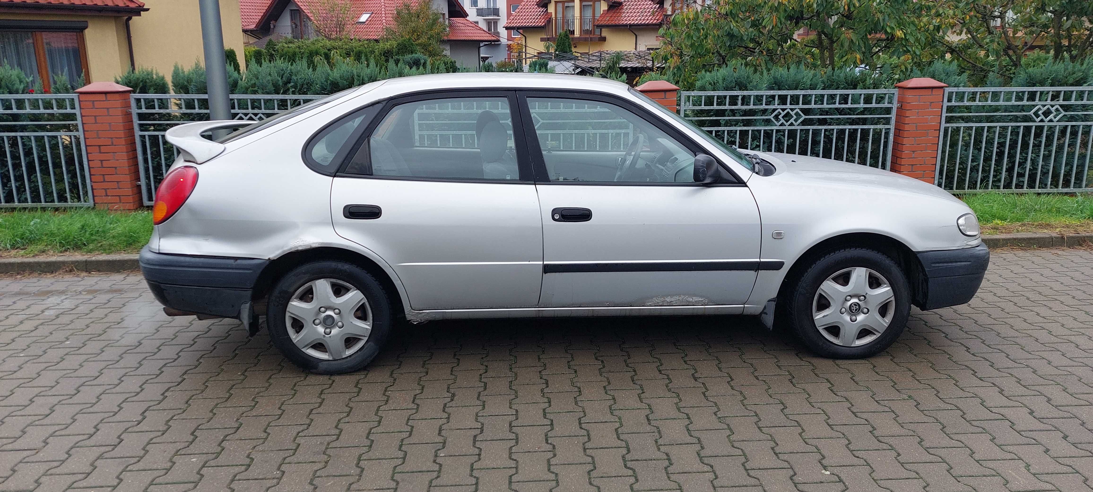 Toyota Corolla 1,4 vvti Liftback