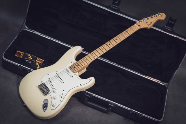 Fender American Standard Stratocaster Olympic White 2010