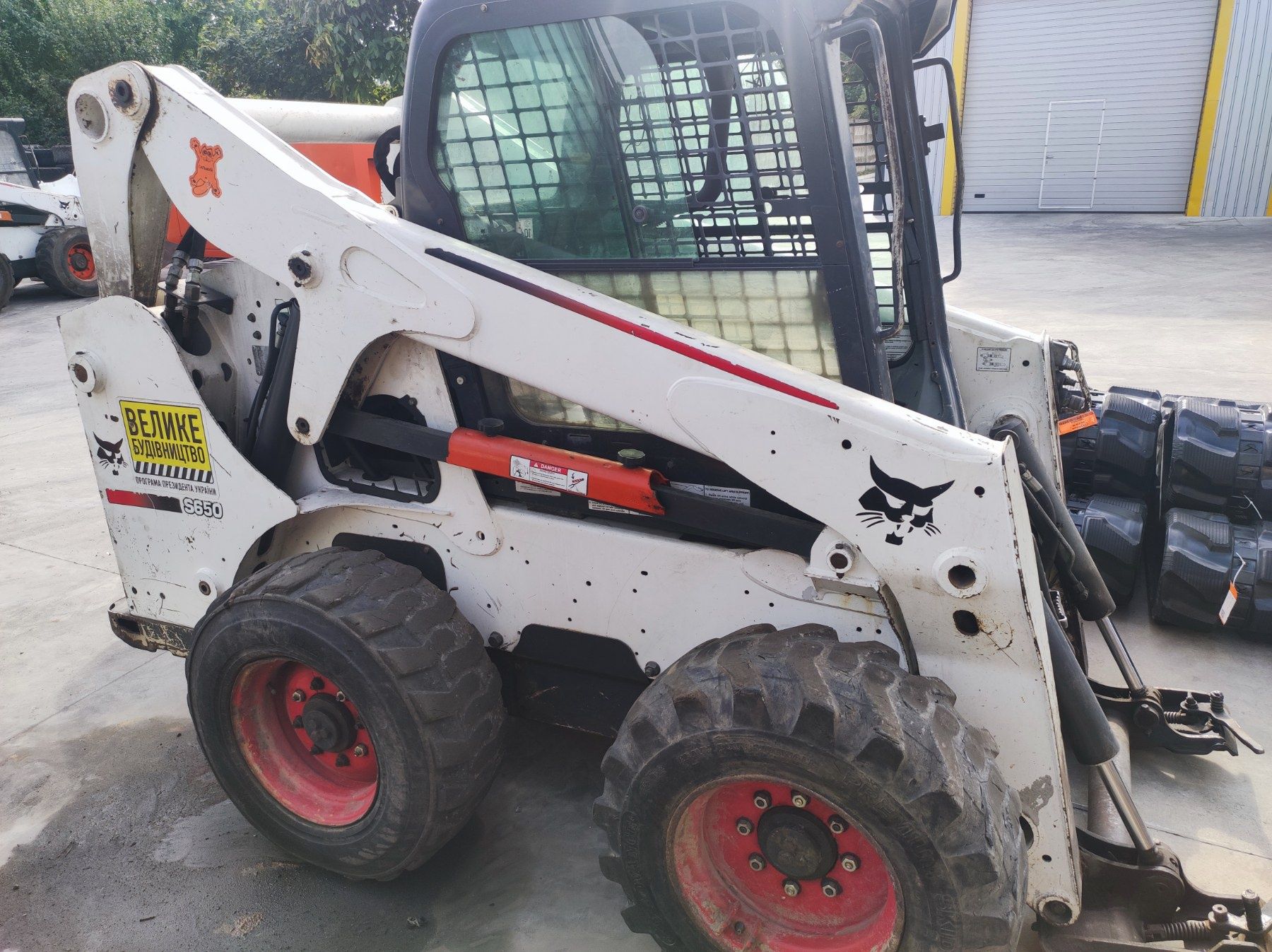 Продам Bobcat s650