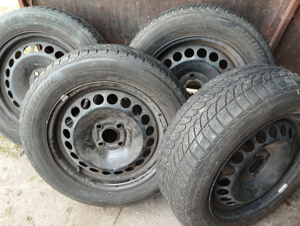 Резина: Bridgestone  на дисках 185/65 r15,зима,вживані