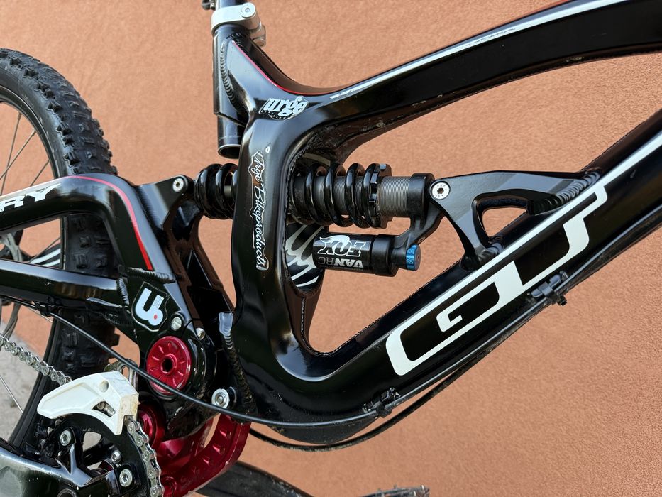 Gt fury. Rockshox WORLD CUP!!! ТОП комплектація!!!