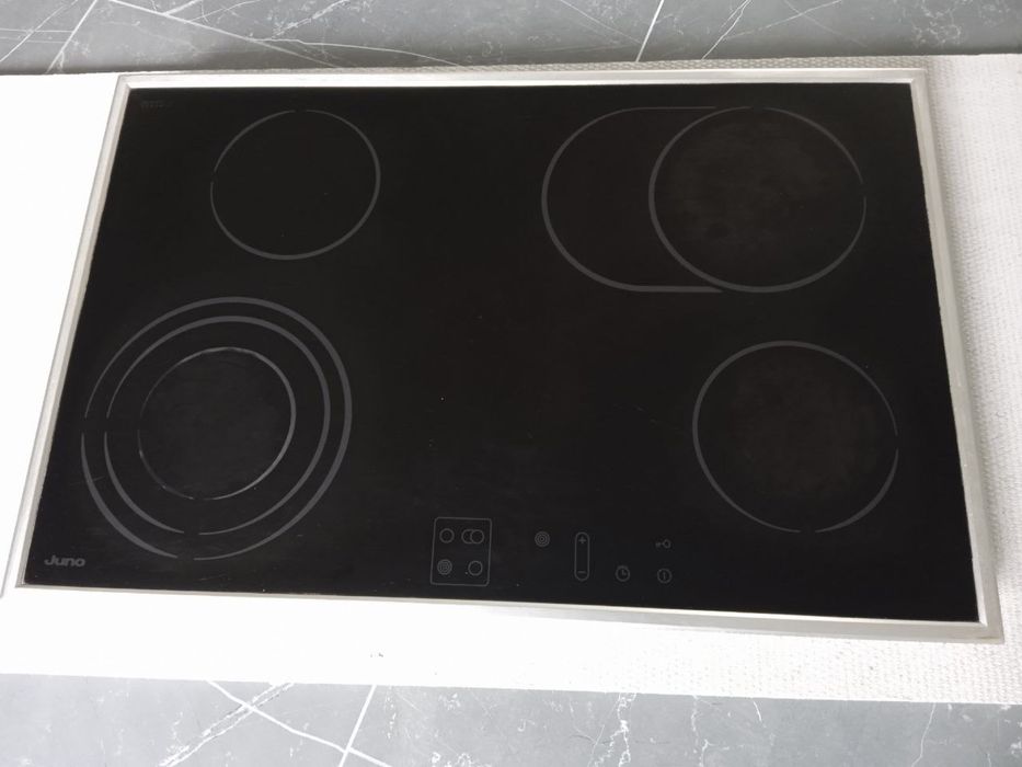 Склокерамічна варочна поверхня 75*50