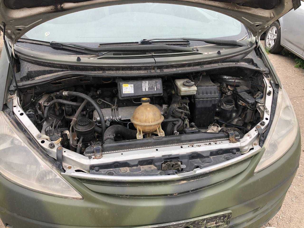 Тойота Превия 2004г / Toyota Previa 1CD-FTV, 2.0 D4D - разборка