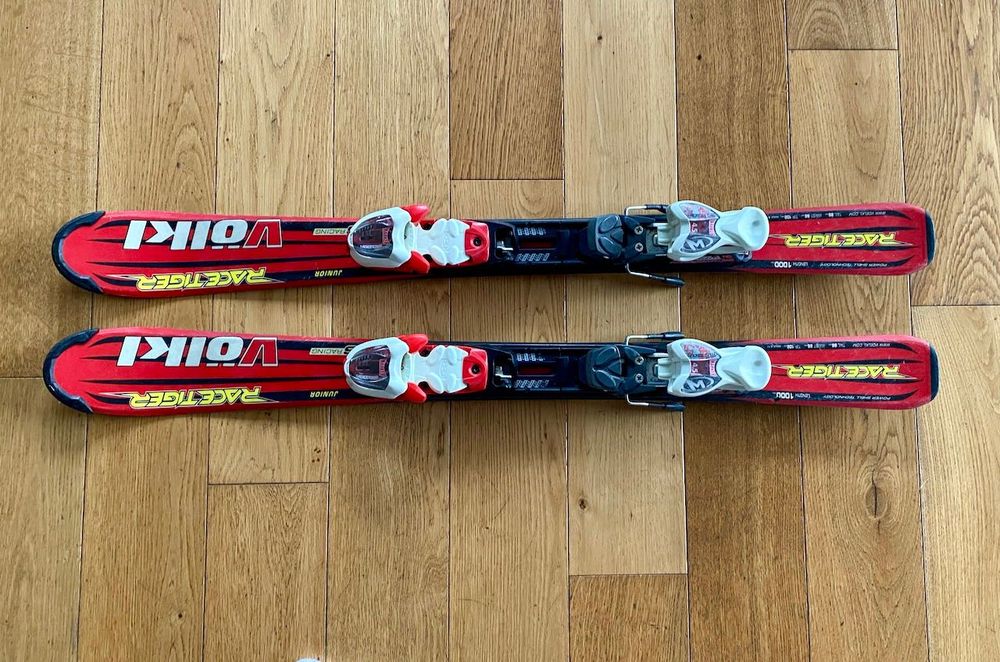 Narty Volki Racetiger Jr. 100cm + kije