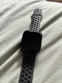 Apple Watch 7 Nike ed. 45mm