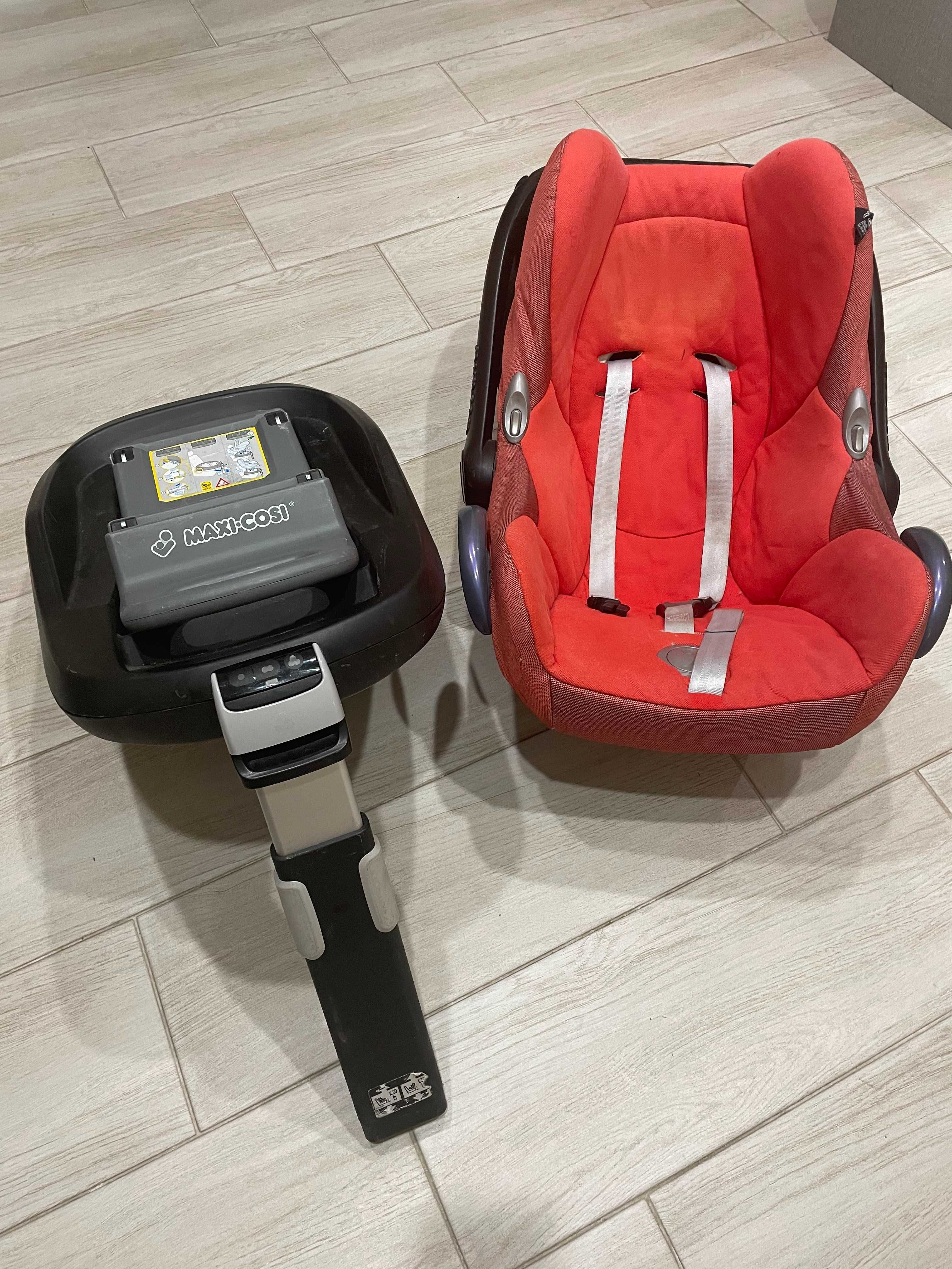 Автокрісло люлька Maxi Cosi Cabriofix 0-12 міс. з базою Familyfix