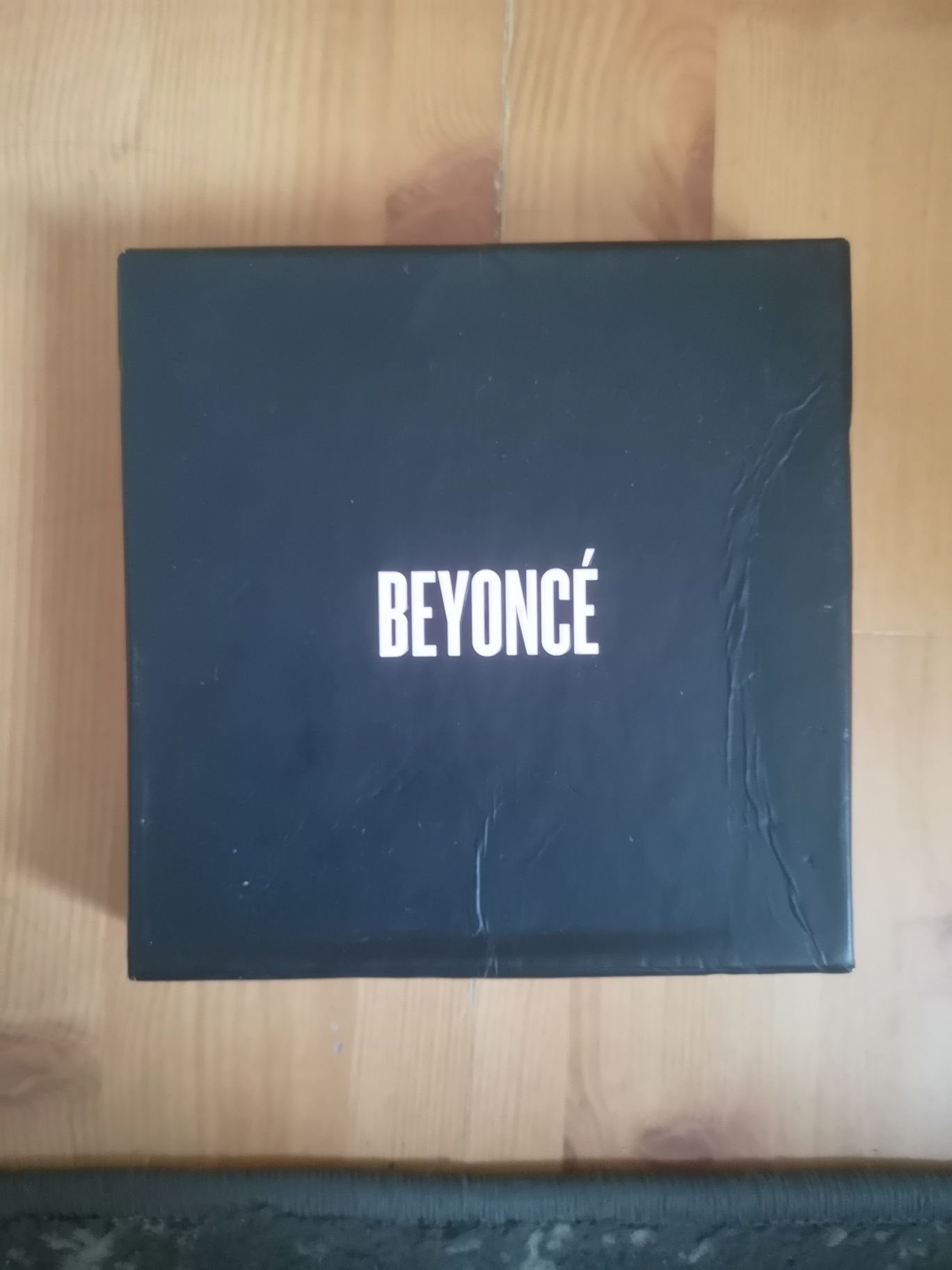 Beyonce self titled album cd dvd boxset