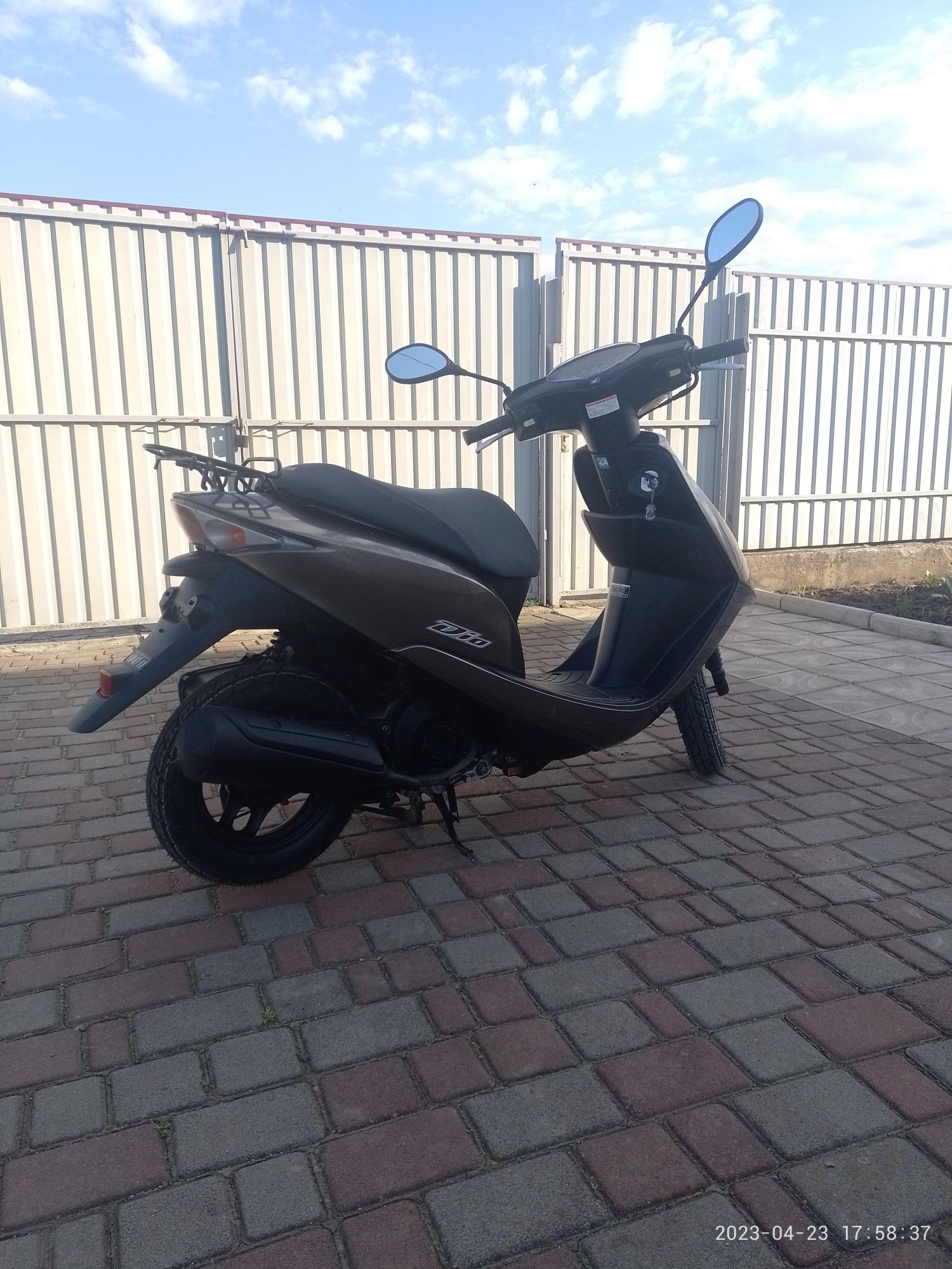 Продається скутер Honda Dio 68