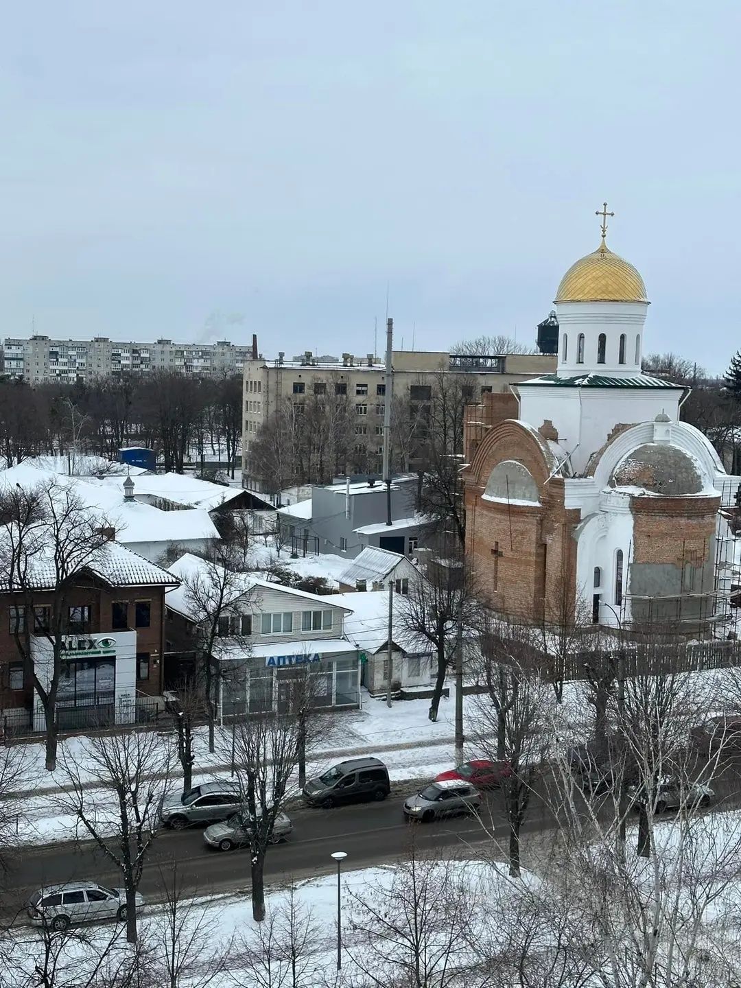 Продаж  квартири Центр міста не стандартног планування!