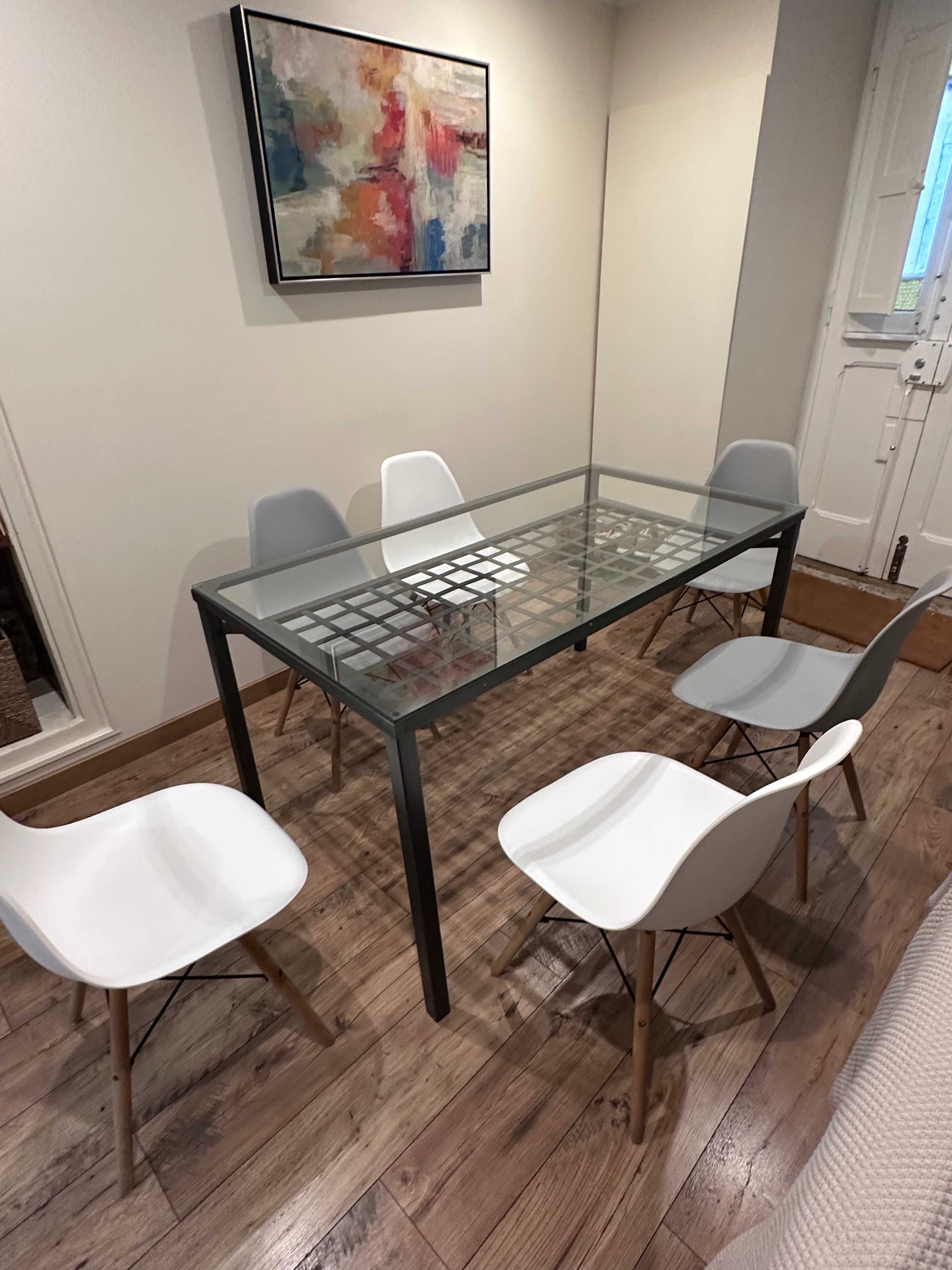 Mesa IKEA Granas
