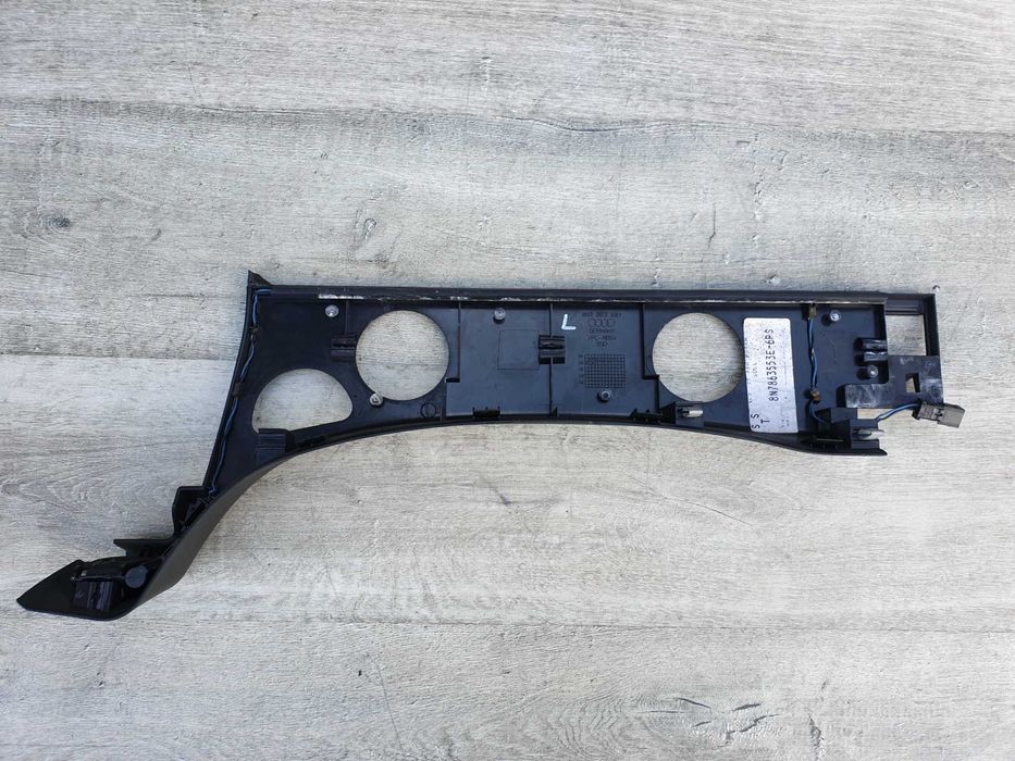 Audi TT 8N Cabrio Osłona listwa pałąka lewa