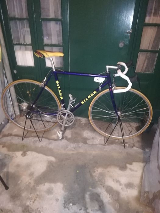 Vendo bicicleta clássica de estrada