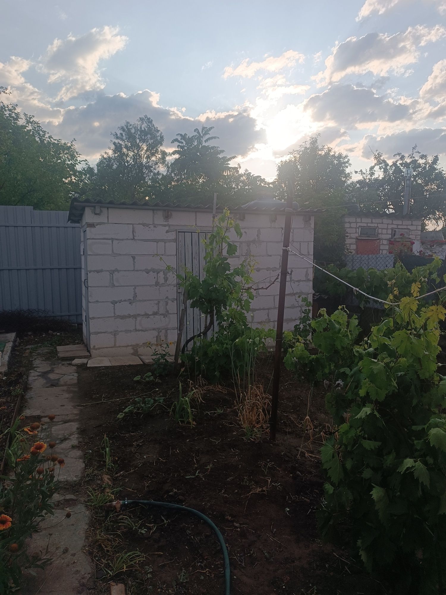 Продаю дачу 2-Сады 7300$,Ухоженная.