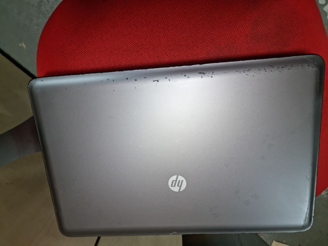 HP 650, Celeron 1000m, 4gb ddr3, hdd 320, wifi, bt, webcam
