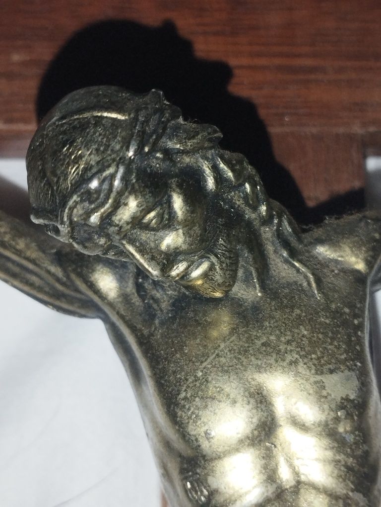 Lindíssimo crucifixo antigo com Cristo em bronze