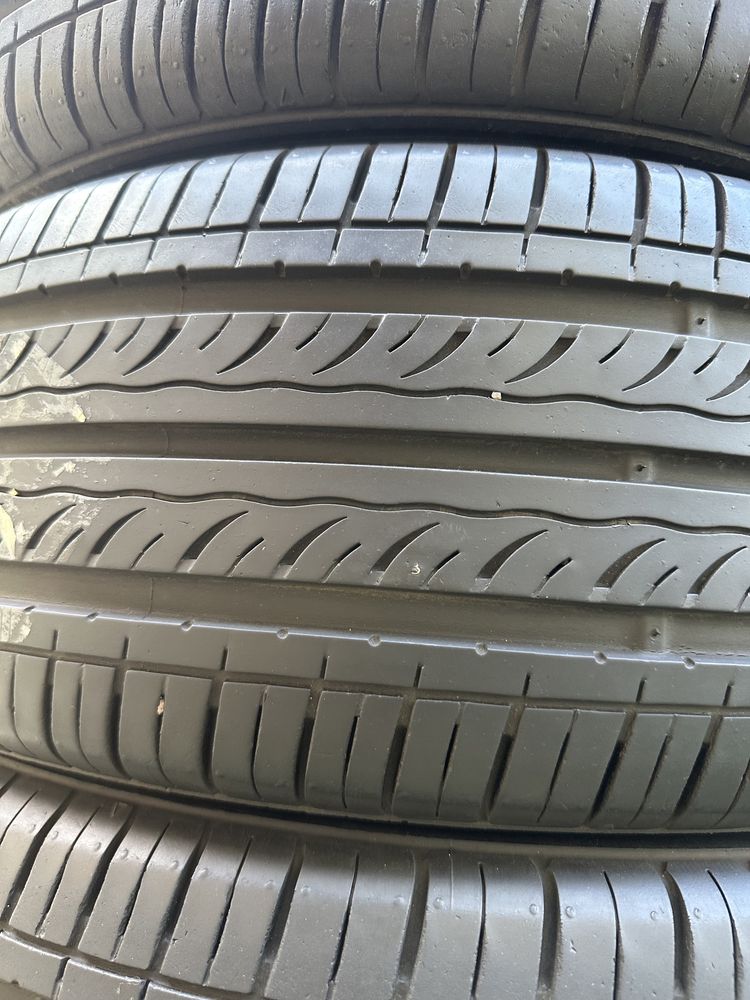 195/55/16 Kumho Solus KH17