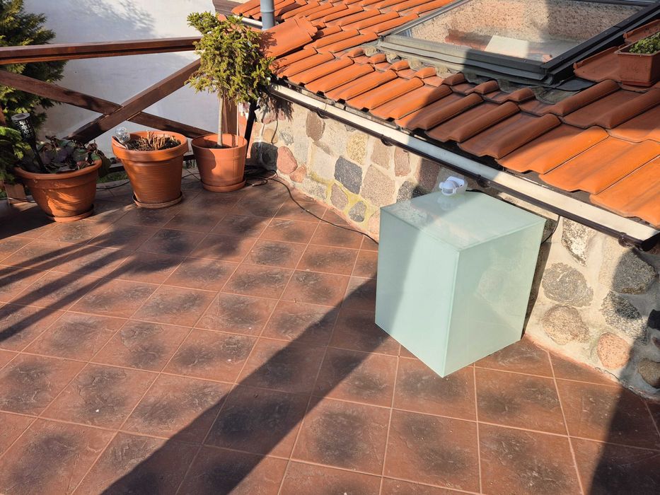 Duże lampy ogrodowe