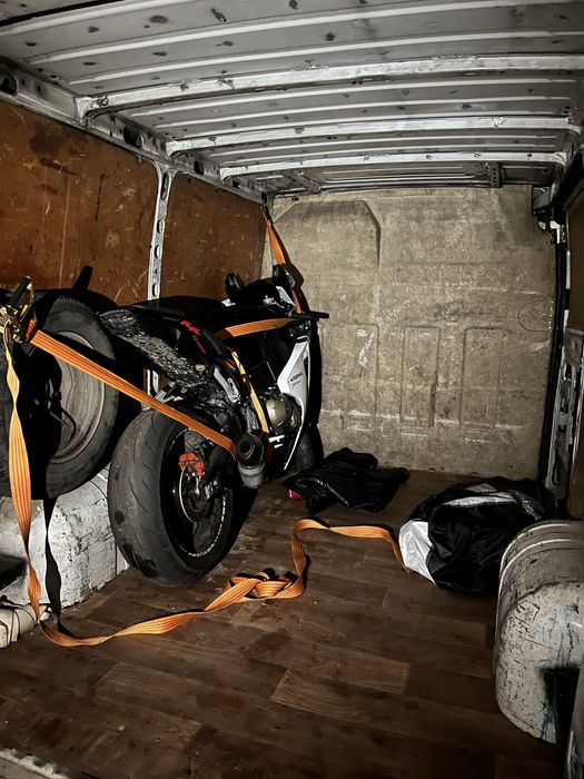 Грузоперевозки!Вантажне таксі!Вантажний бус!Перевозка меблів!