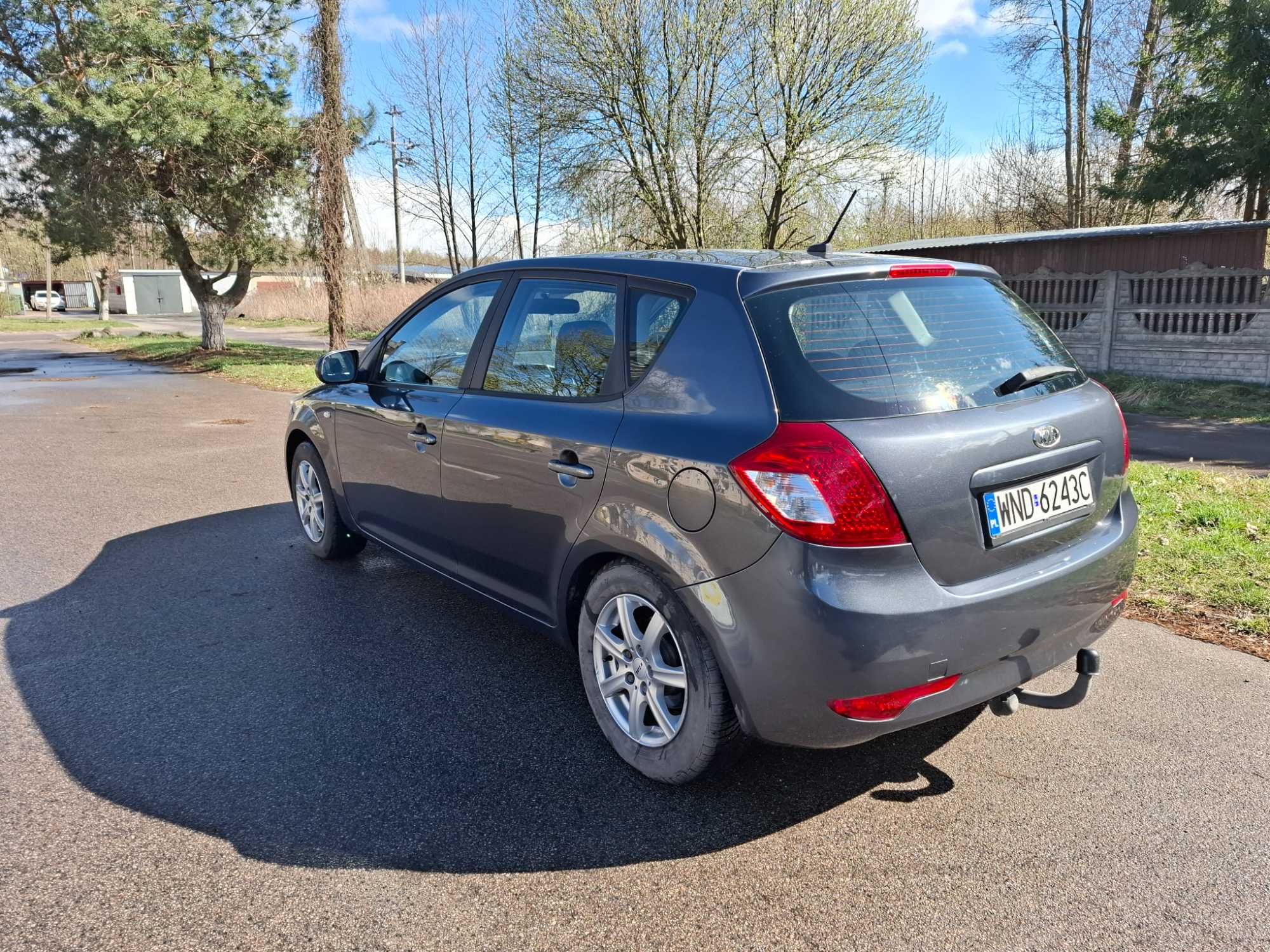 Sprzedam Kia Ceed 1.6 benzyna