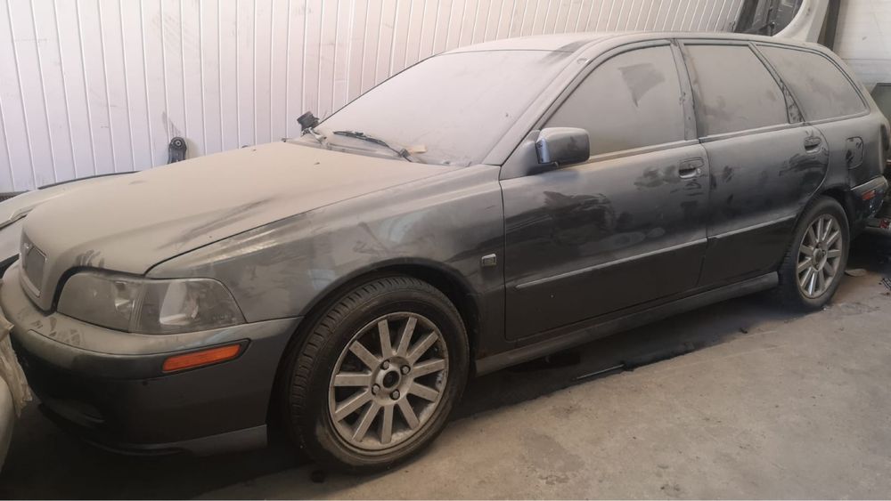 Peças Volvo v40 2001