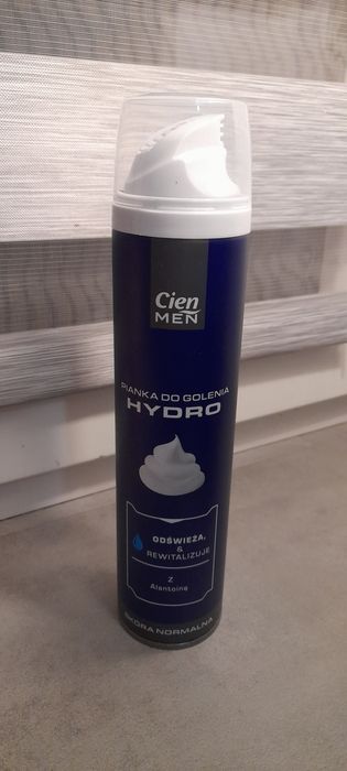 Pianka do golenia hydro do skóry normalnej