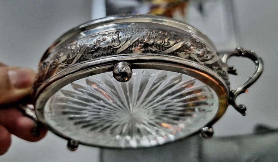 Posrebrzana i sygnowana maselniczka Cooper