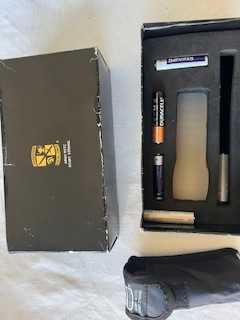 Lanterna tática dos EUA