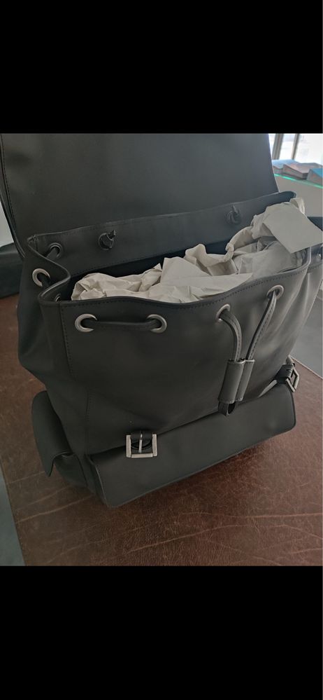 Mochila de Pele genuína