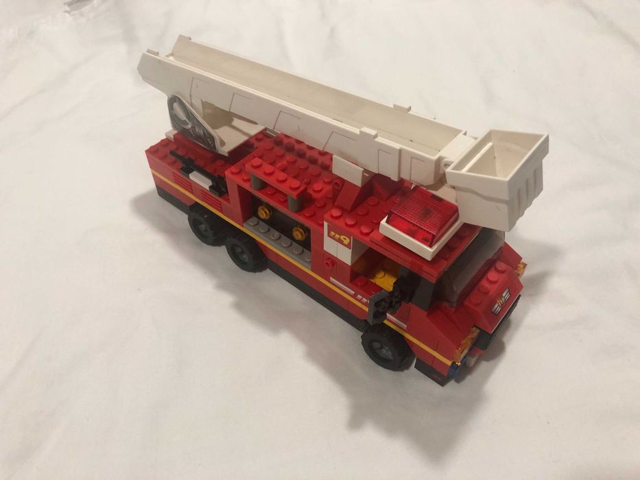 Camião de Bombeiros LEGO
