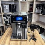 Кавомашина Delonghi PrimaDonna Exclusive ESAM 6900