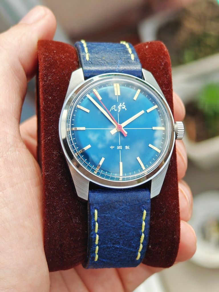 Zegarek Merkur mechaniczny 38mm