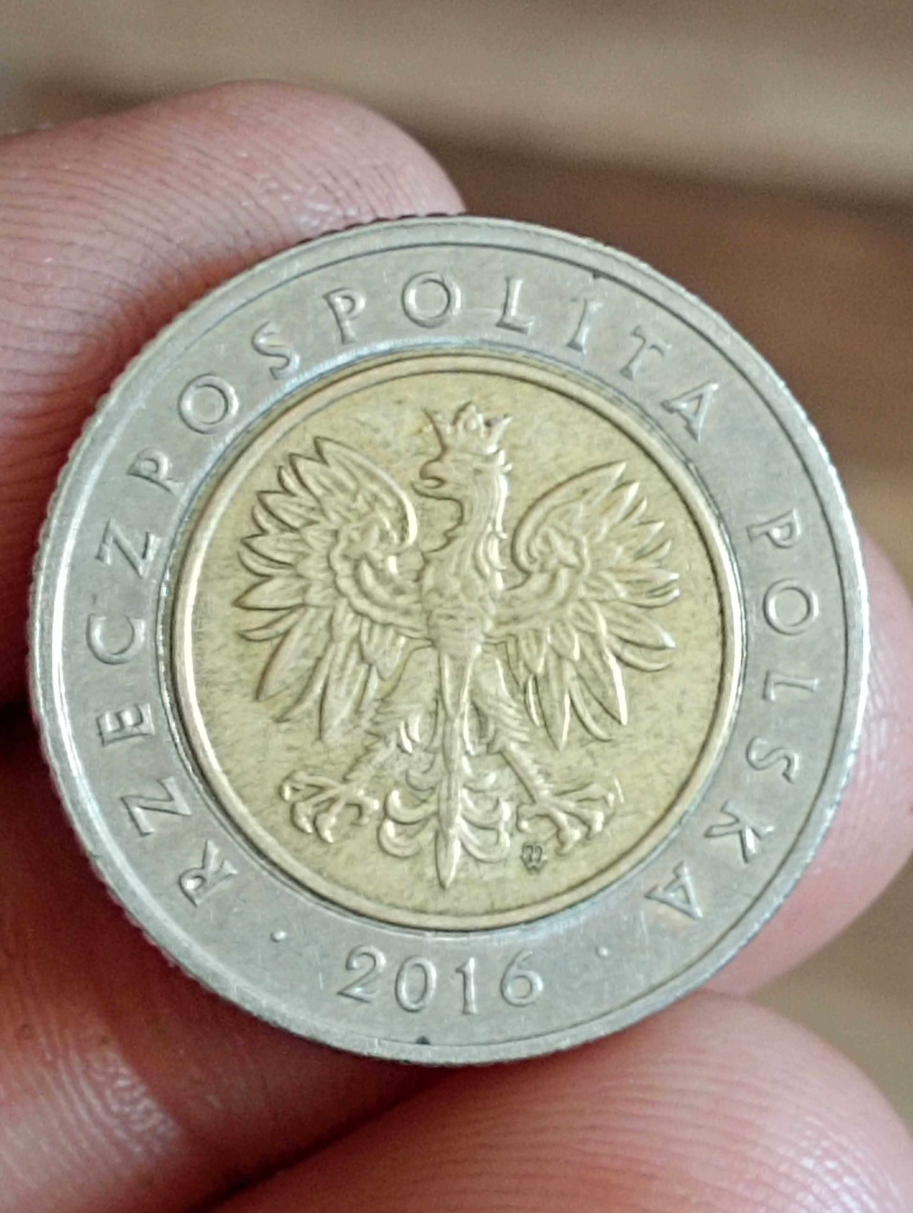 Sprzedam 5 zloty 2016 rok destrukt