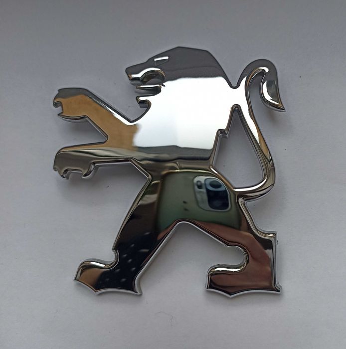 Emblemat Peugeot 207 HB 06-12r
