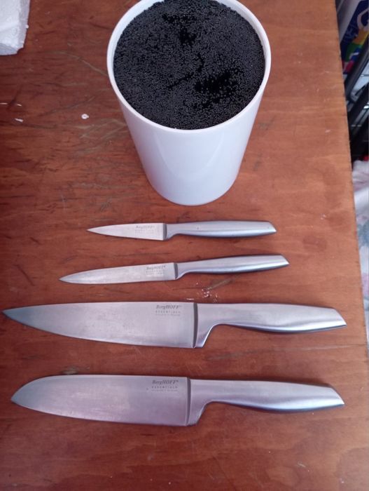 Набор ножей bergoff