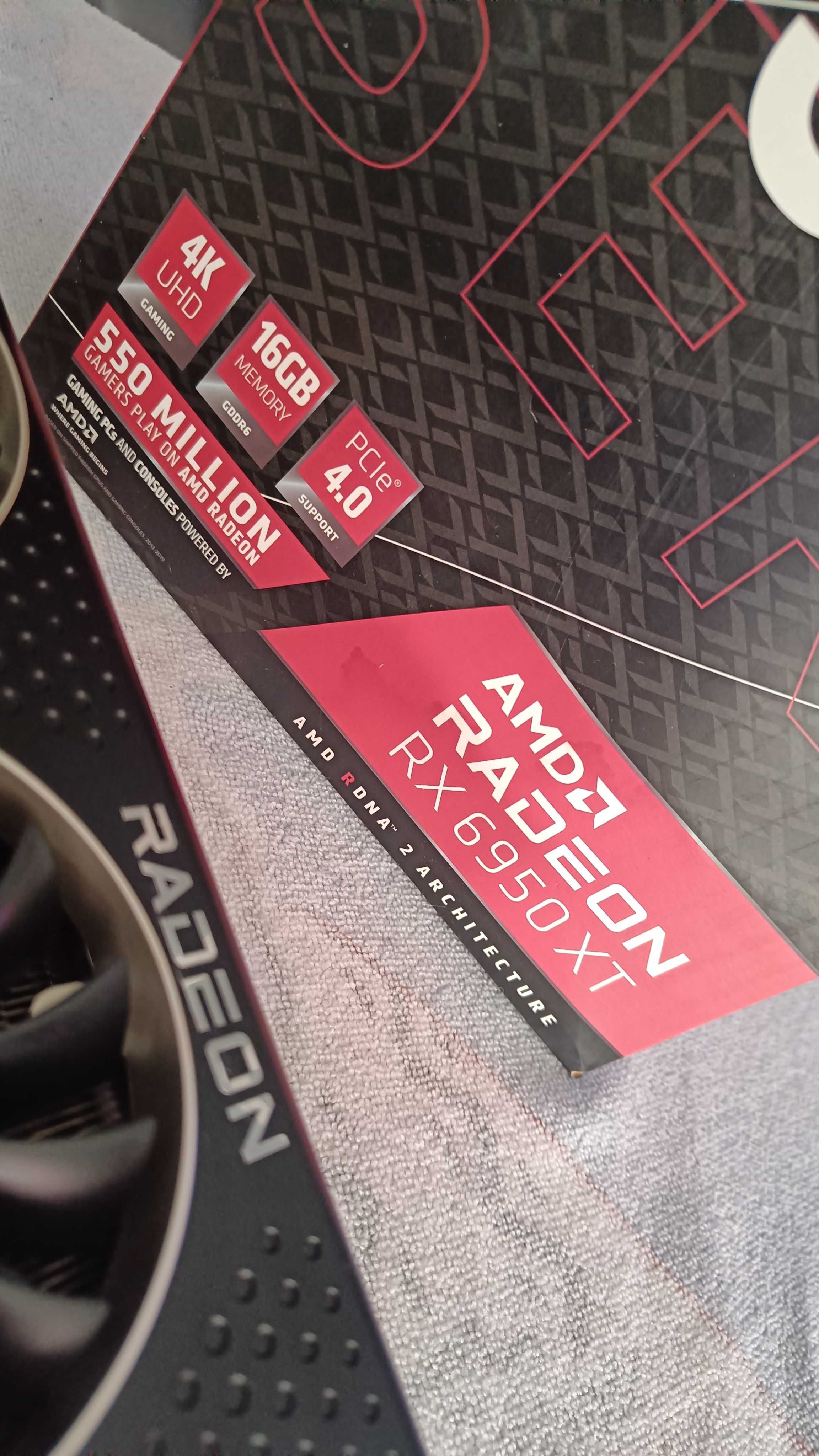 Karta graficzna XFX RX 6950 XT Merc 16 GB - mocna wersja + gratis