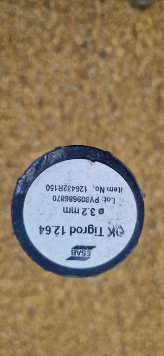 Drut do spawania gazowego ESAB fi 1,6 mm, ponad 50 sztuk w paczce
