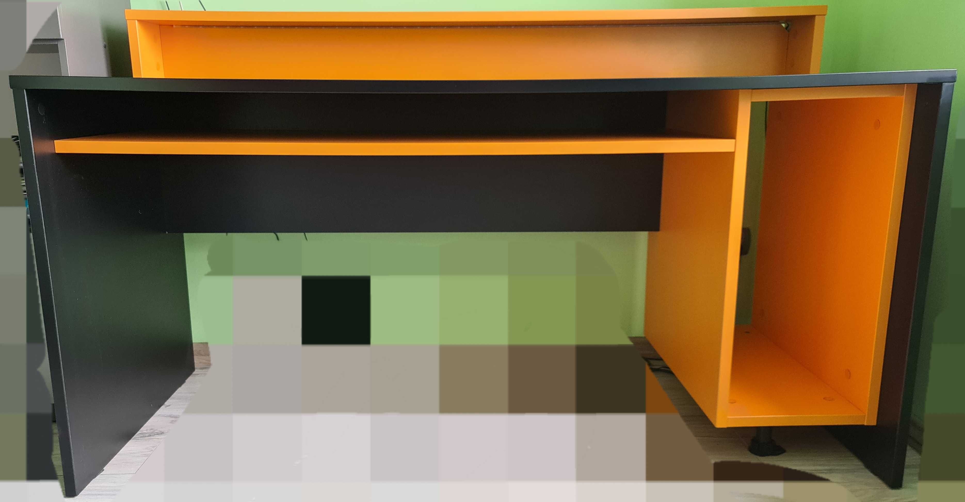 Biurko gamingowe LED PYspace jak nowe