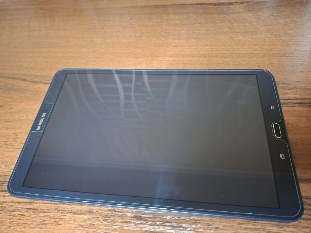 Планшет Samsung Galaxy Tab A6 10.1" LTE