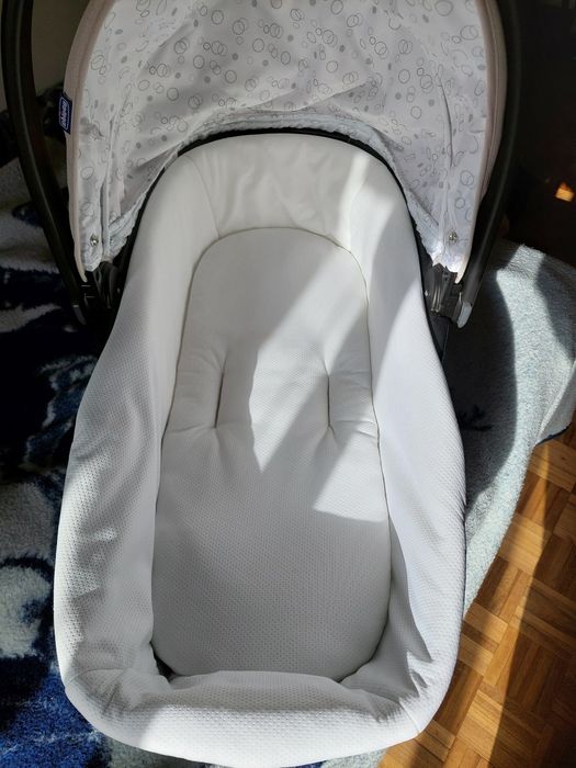 Alcofa portátil Chicco.