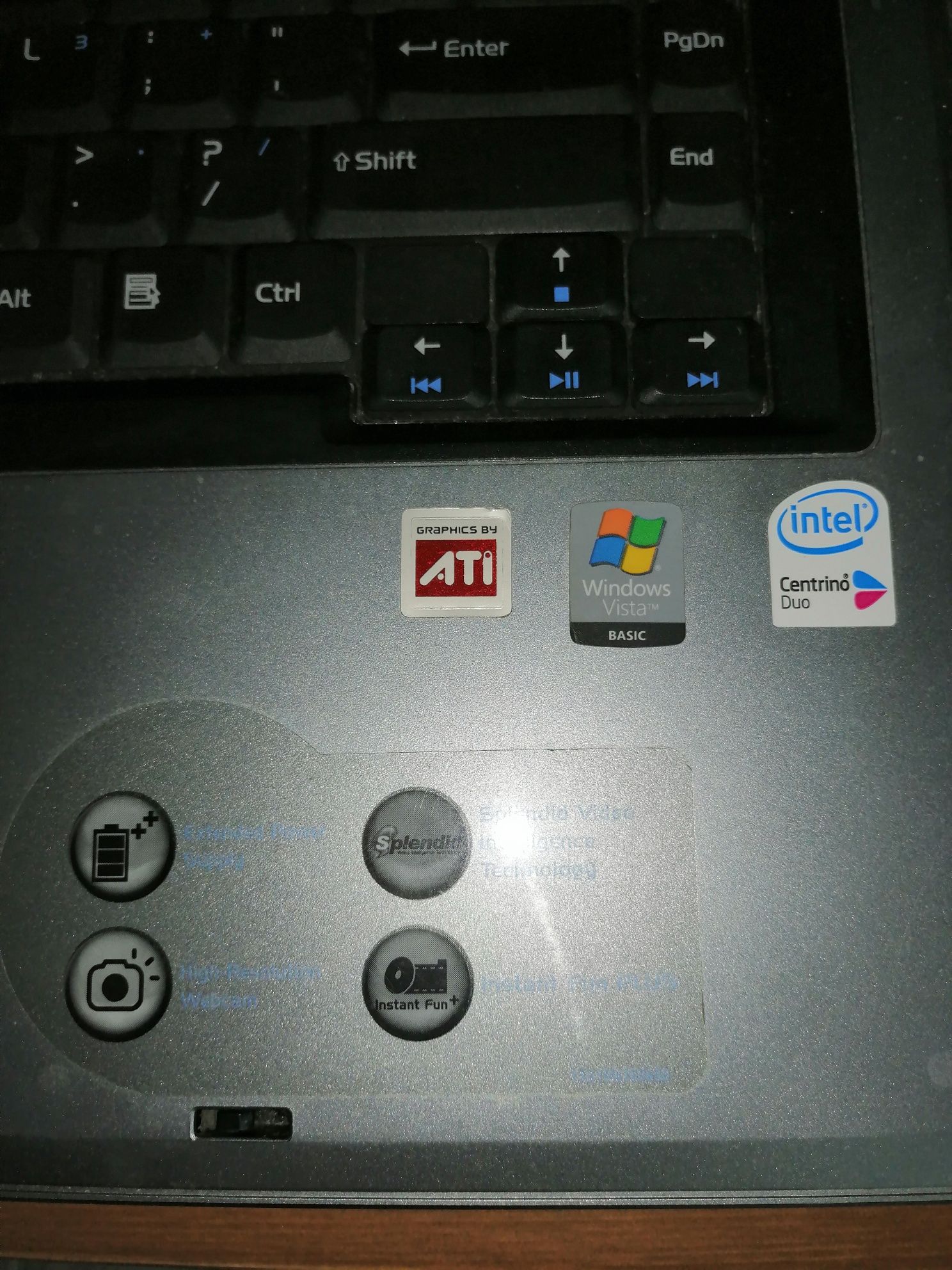 Laptop Asus bez dysku