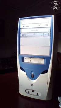 Computador Desktop - Pentium 4 - 1,2 Gb de Ram - 850 Mhz - 40 Gb HDD