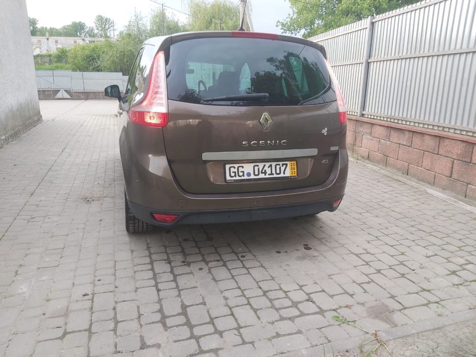 Renault megane scenic 2010