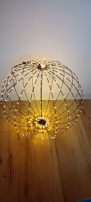 Świecąca kula LED 400 lampek