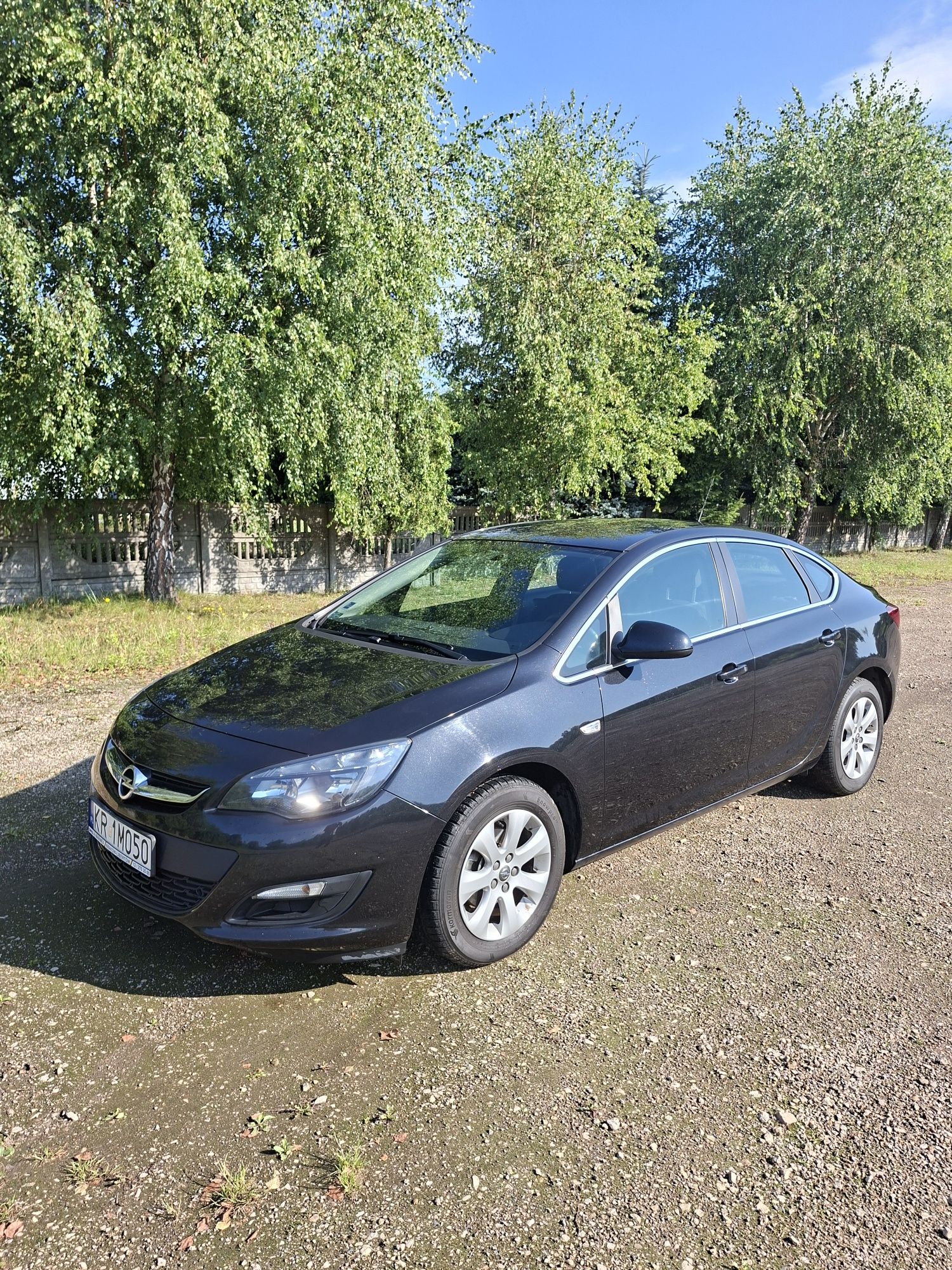 Piękny opel astra turbo benzyna z LPG niski przebieg krajowy 1 właś !