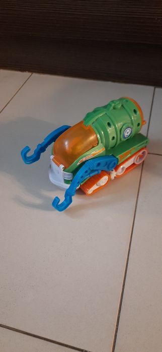 Psi Patrol pojazd + figurki Rocky