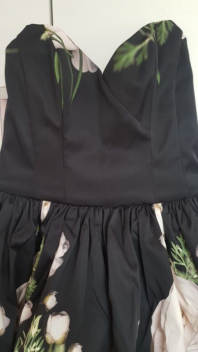 Sukienka Motive&More rozmiar S